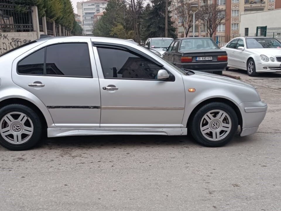 WOLSVAGEN BORA YAN MARŞPİYEL TAKIM