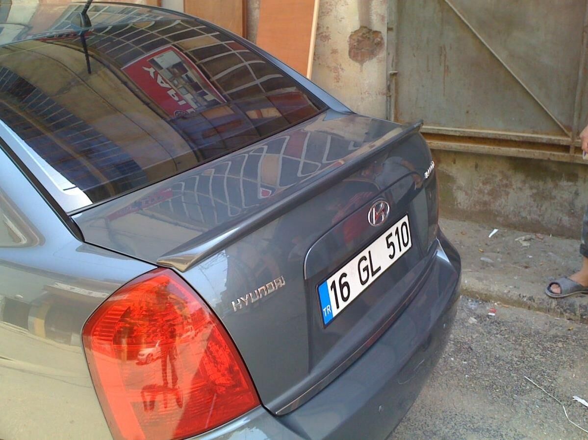 HYUNDAİ ACCENT ERA BAGAJ ÜSTÜ SPOİLER
