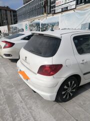 PEUGOUT 307 BAGAJ ÜSTÜ SPOİLER